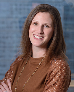 Photo of Lindsay Haley