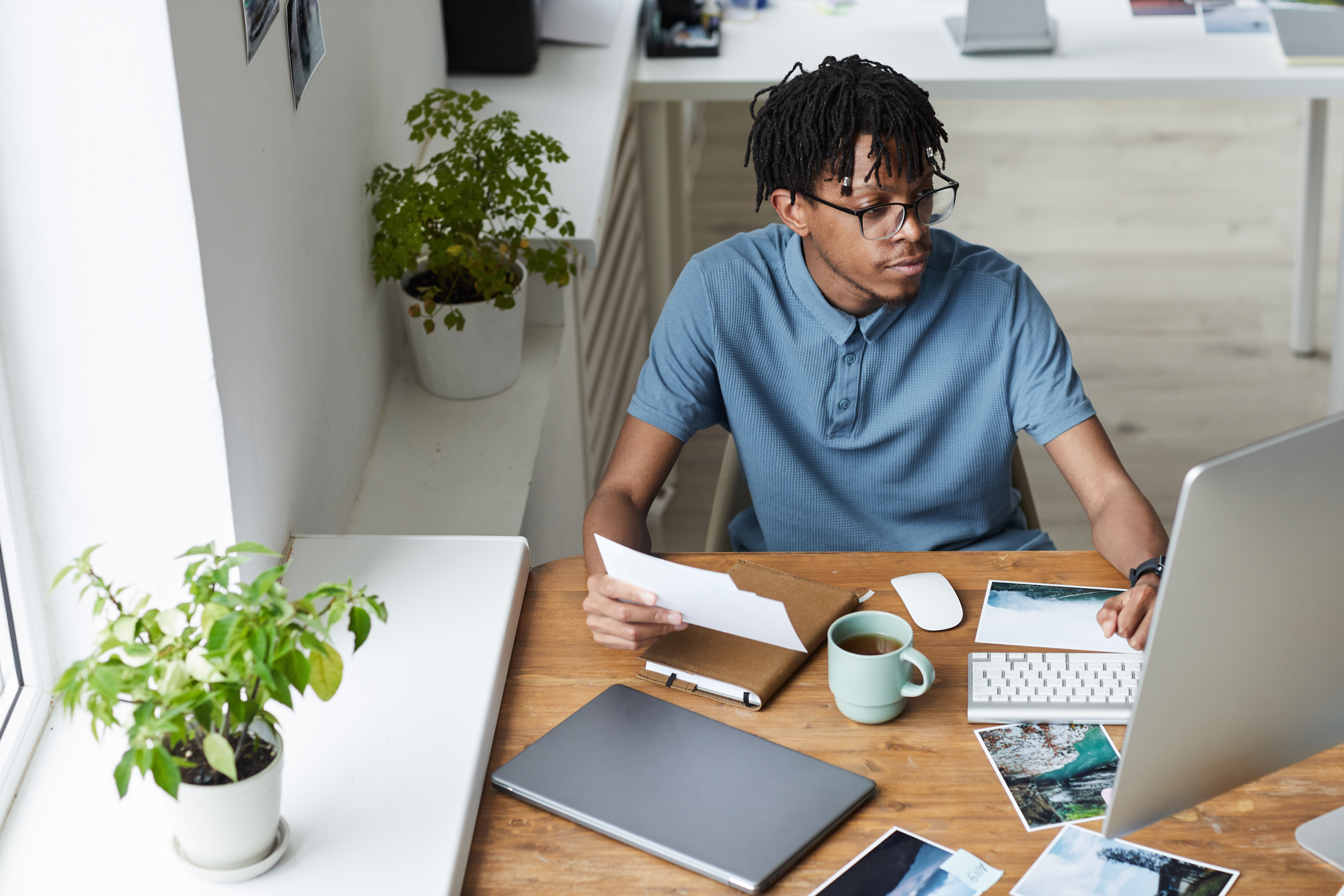 worker reviewing their retirement plan documents